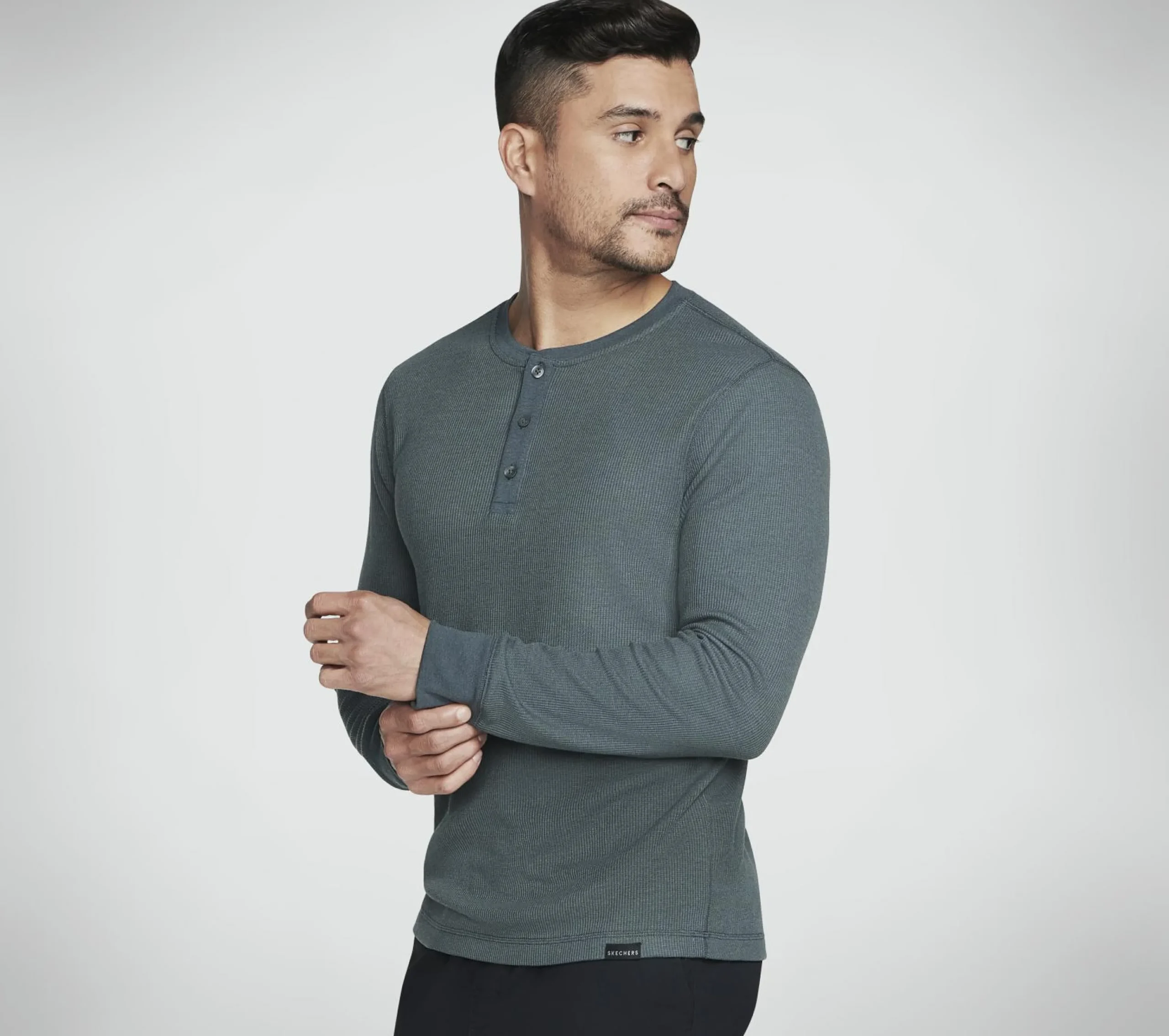 go_knit_waffle_henley_2.webp SKECHERS GO KNIT Waffle Henley VERDE / PRETO Discount